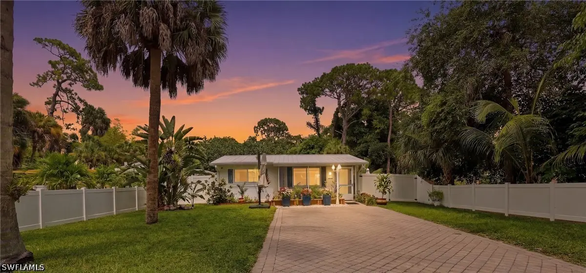 1447 Shadowlawn Drive, Naples, FL 34104 - #1