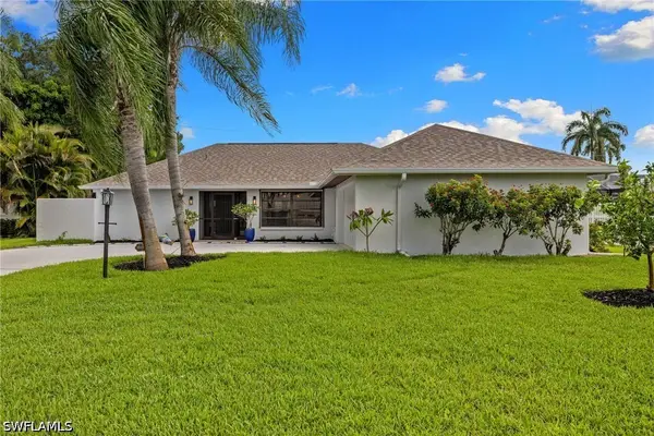 433 Golfview, Naples, FL 34110
