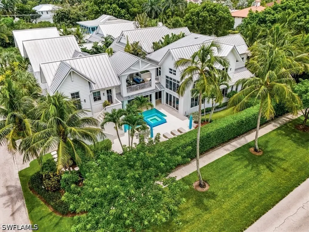 1011 6th Street S, Naples, FL 34102 - #1