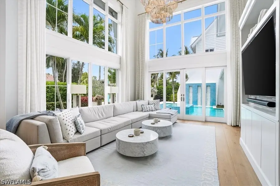 1011 6th Street S, Naples, FL 34102 - #2