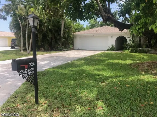 224 Pine Valley Circle, Naples, FL 34113