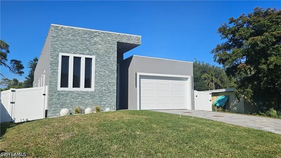 1297 Trail Terrace Drive, Naples, FL 34103 - #2