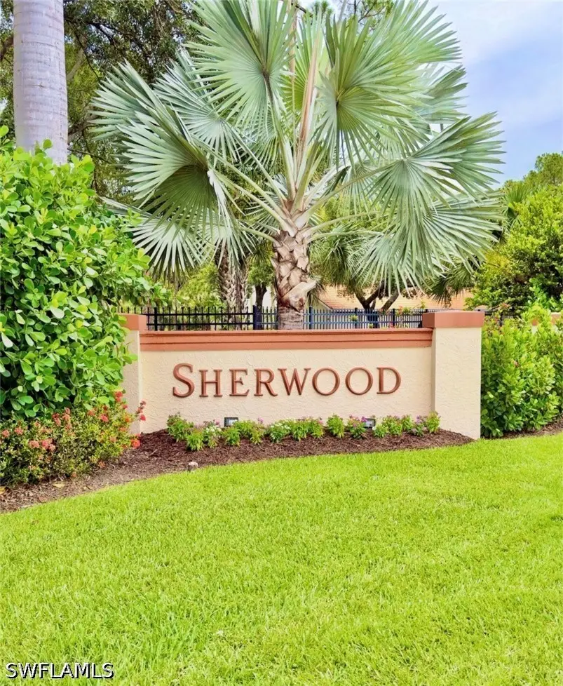 517 Robin Hood Circle #101, Naples, FL 34104 - #3