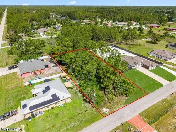 1003 Hibiscus Avenue, Lehigh Acres, FL 33972