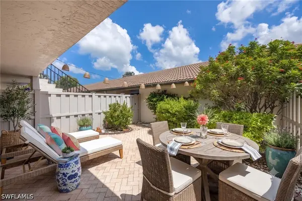 3350 10th Street N #1104, Naples, FL 34103