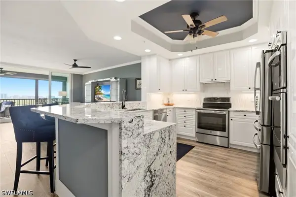425 Cove Tower Drive #1002, Naples, FL 34110