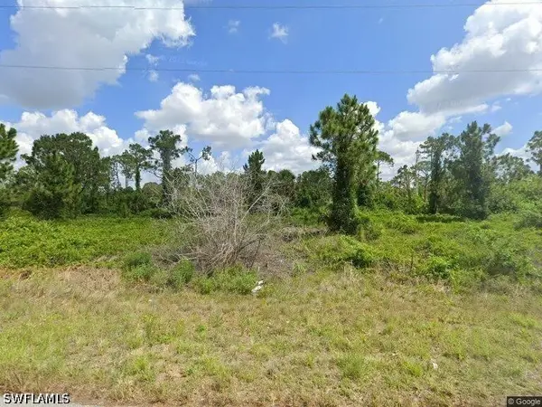1023 Hatfield Street, Lehigh Acres, FL 33974