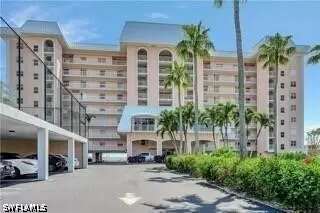 Address Withheld By Seller, Marco Island, FL 34145
