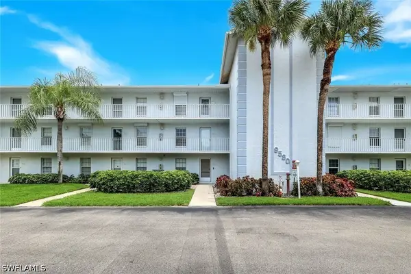 9580 Victoria Lane #205, Naples, FL 34109