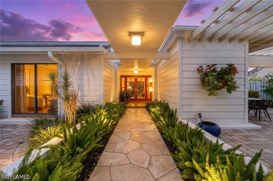 360 Edgemere Way N #25, Naples, FL 34105 - #2