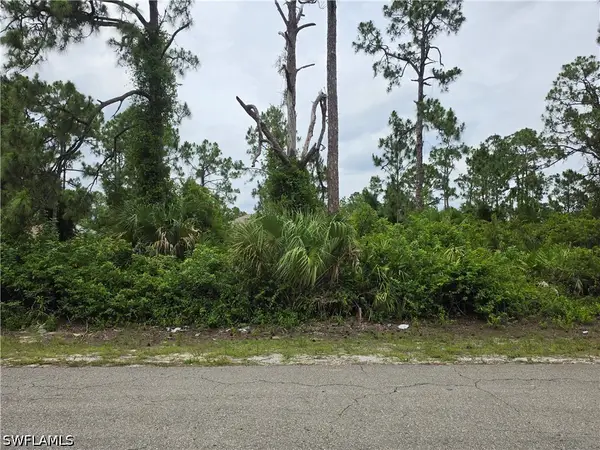 3832 17th Street W, Lehigh Acres, FL 33971