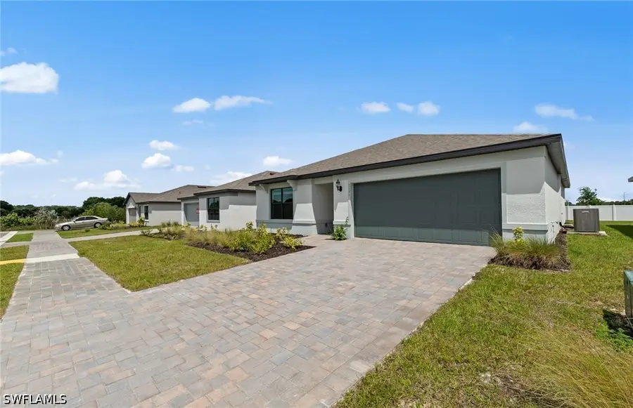 1005 Caloosa Breeze Drive, Labelle, FL 33935 - #3