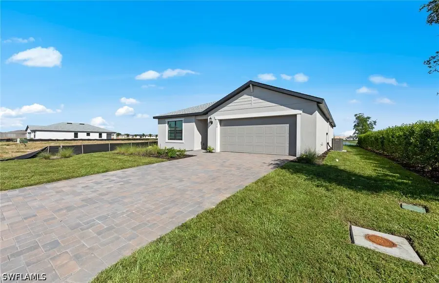 1137 Caloosa Breeze Drive, Labelle, FL 33935 - #3