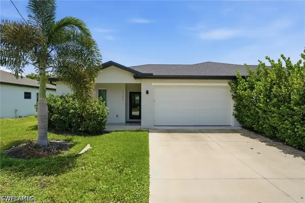 27841 Wisconsin Street, Bonita Springs, FL 34135