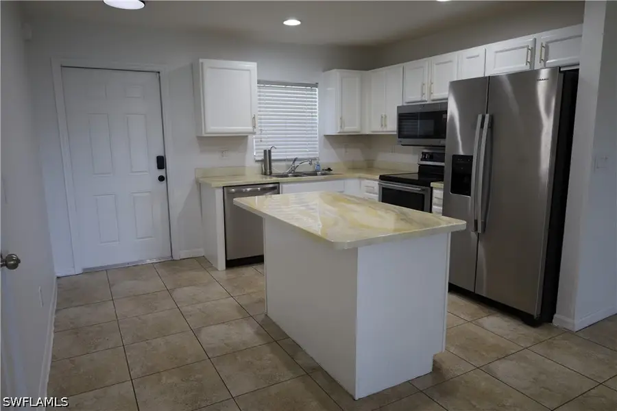 5172 Leeds Road, Fort Myers, FL 33907 - #2