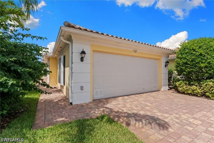 7620 Rozzini Lane, Naples, FL 34114 - #3