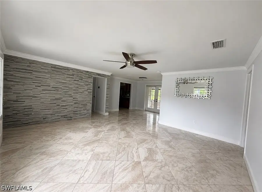565 6th Street Se, Naples, FL 34117 - #3