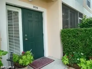 5350 Andover Drive #202, Naples, FL 34110