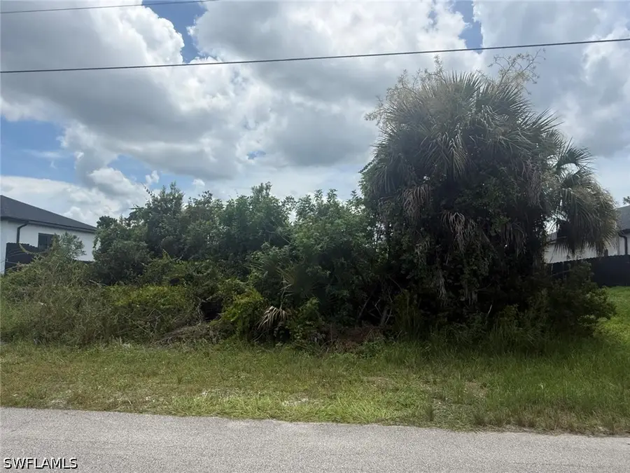 3215 63rd Street W, Lehigh Acres, FL 33971 - #3