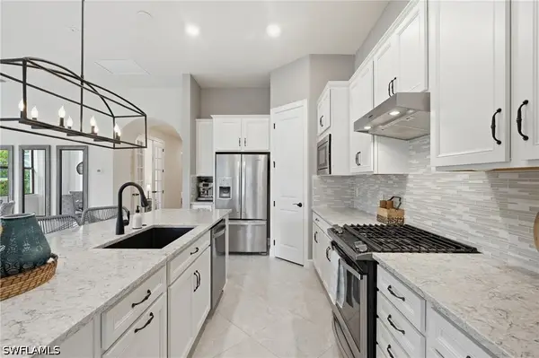 8877 Horned Lark Drive, Naples, FL 34120