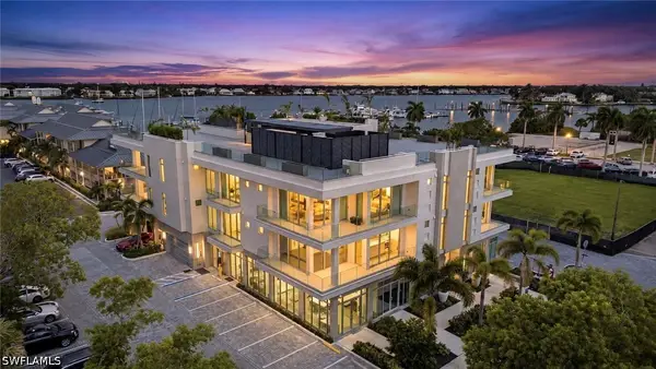 1165 8th Street S #202, Naples, FL 34102