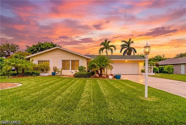 1352 Oaklawn Court, Fort Myers, FL 33919