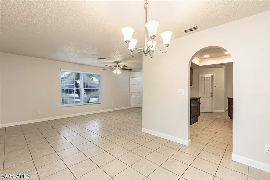 321 NE 10th Street, Cape Coral, FL 33909 - #3