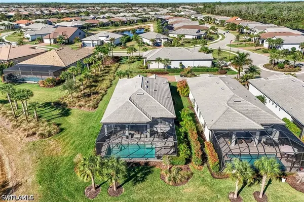 9772 Willet Court, Naples, FL 34120