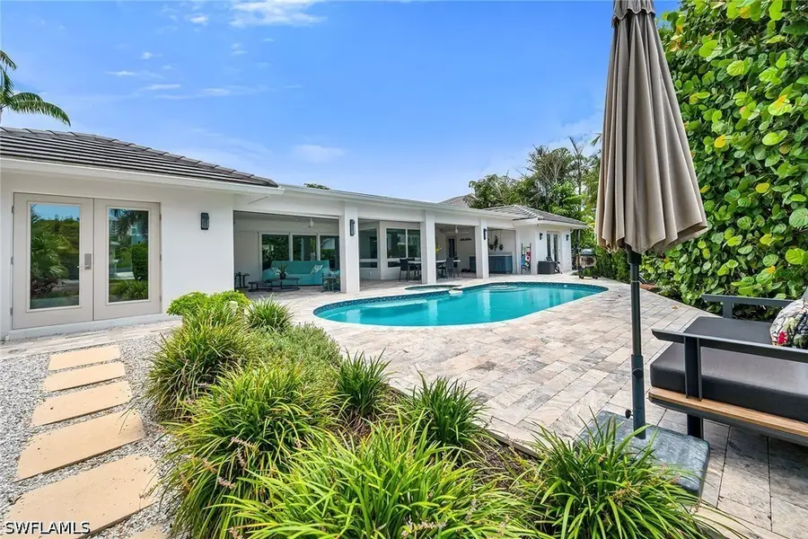 5215 Seashell Avenue, Naples, FL 34103 - #2