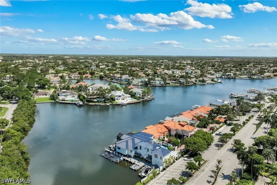 4900 Gulf Shore Boulevard N, Naples, FL 34103 - #2