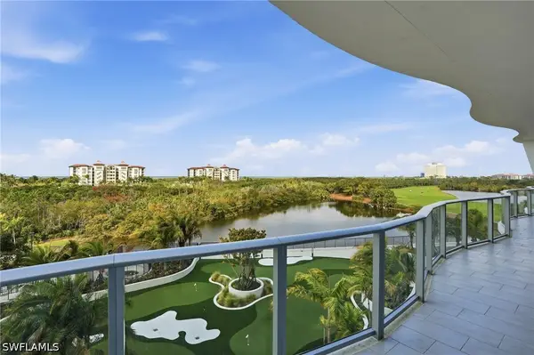 4810 Pelican Colony #403, Bonita Springs, FL 34134
