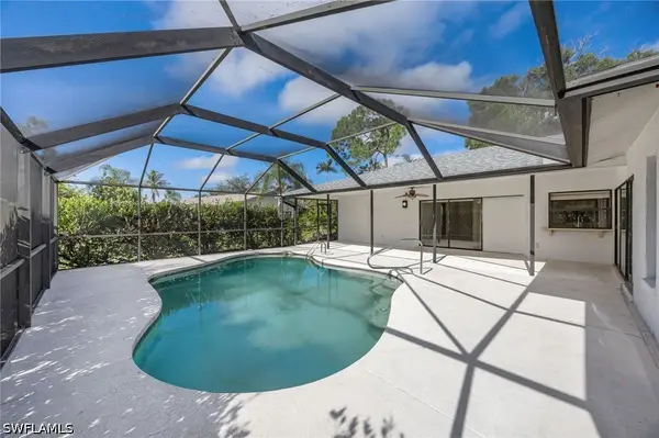 25548 Fenner Circle, Bonita Springs, FL 34135