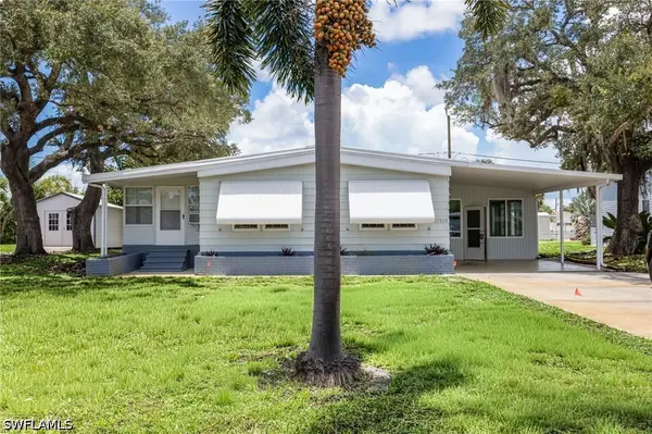 27380 Valois Drive, Bonita Springs, FL 34135