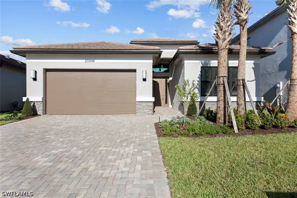 20944 Thistle Leaf Lane, Estero, FL 33928
