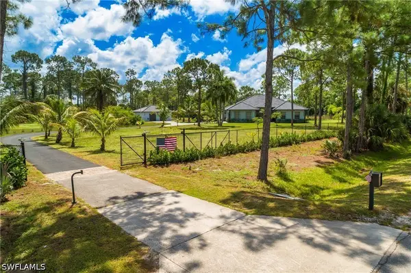 66th Street Sw, Naples, FL 34105