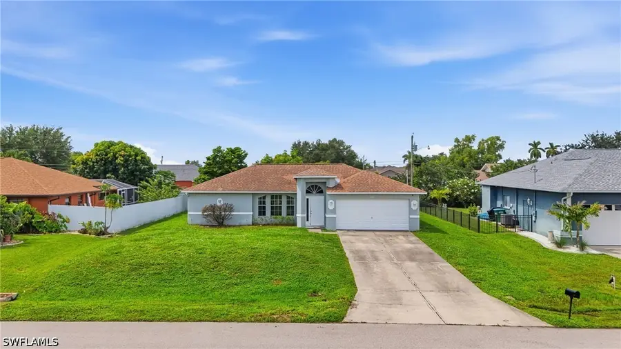 202 SW 11th Terrace, Cape Coral, FL 33991 - #2