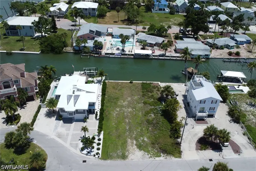 290 Ohio Avenue, Fort Myers Beach, FL 33931 - #2