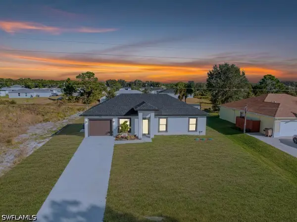 556 Woodview Drive, Lehigh Acres, FL 33972