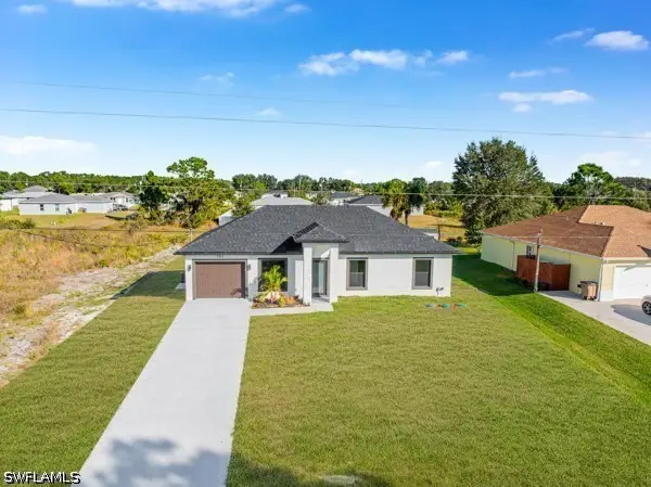 556 Woodview Drive, Lehigh Acres, FL 33972 - #2