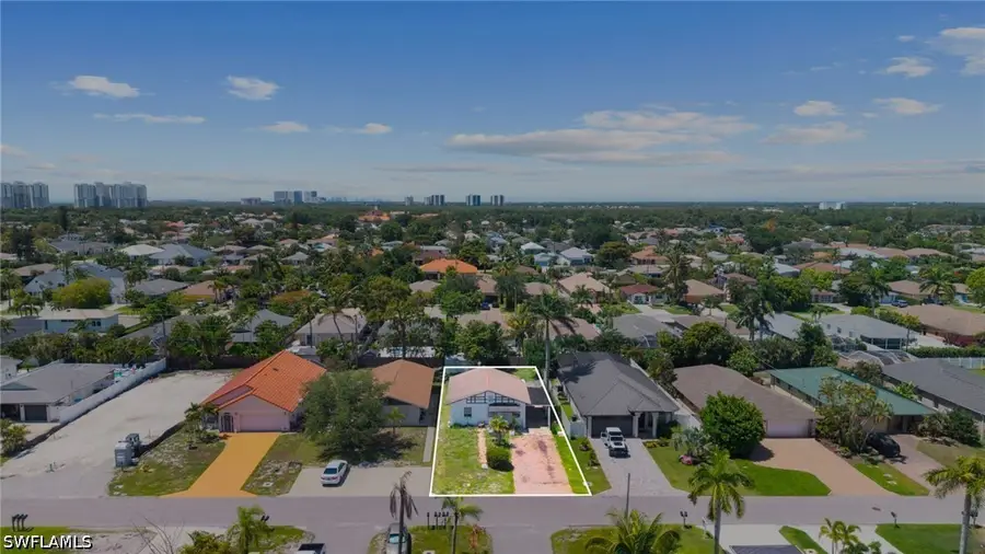 641 105th Avenue N, Naples, FL 34108 - #3