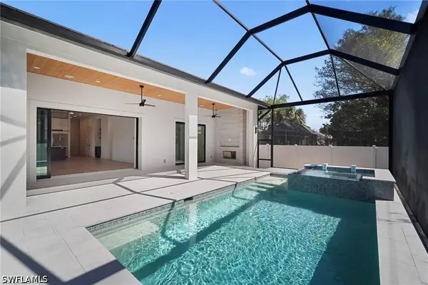 786 107th Avenue N, Naples, FL 34108