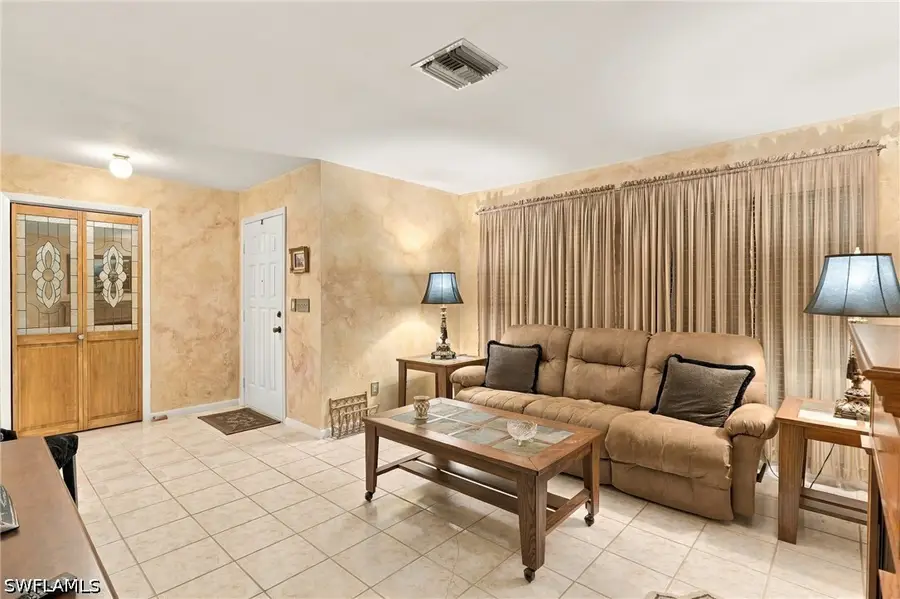 714 107th Avenue N, Naples, FL 34108 - #3