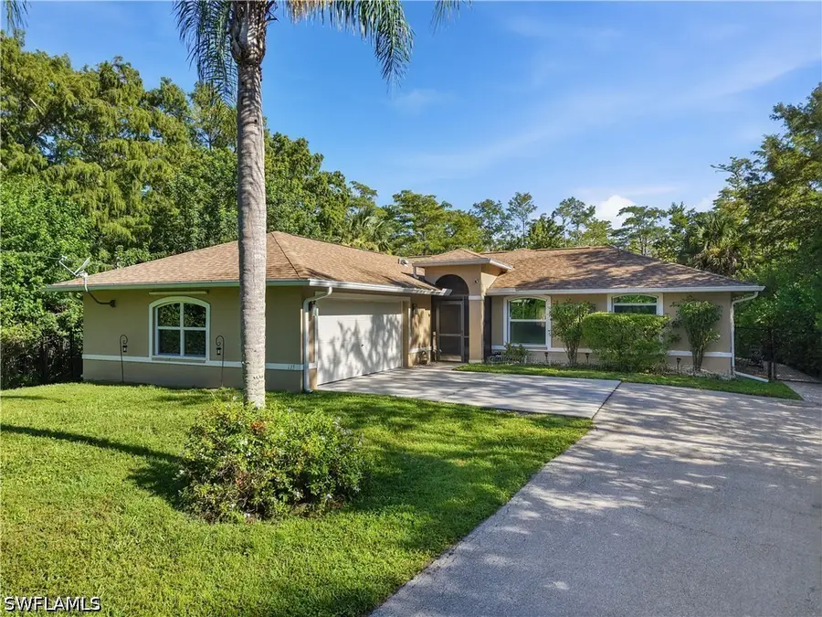 135 45th Avenue Ne, Naples, FL 34120 - #3