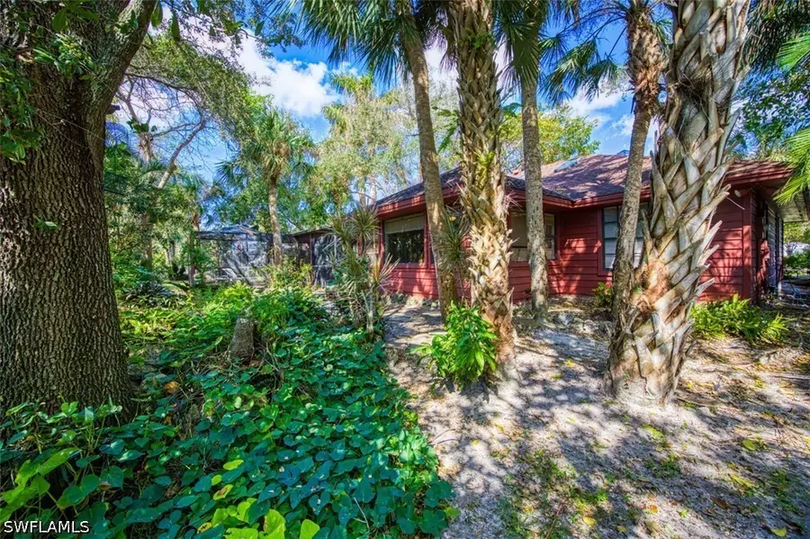 2490 Outrigger Lane, Naples, FL 34104 - #2