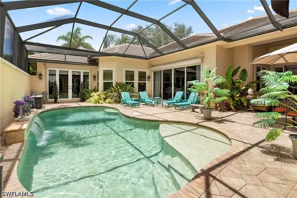 5038 Rustic Oaks Circle, Naples, FL 34105