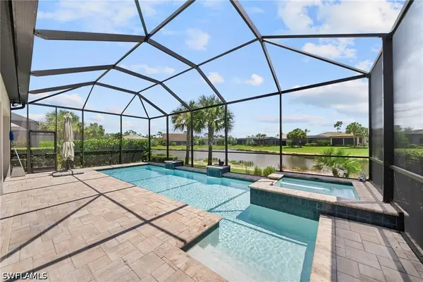 9811 Everglades Drive, Naples, FL 34120