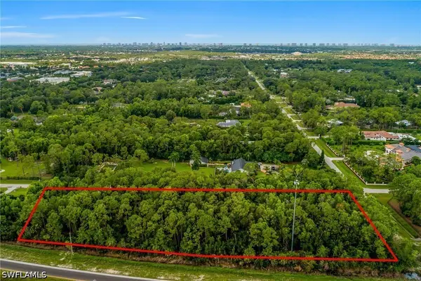 620 Soll Street, Naples, FL 34109