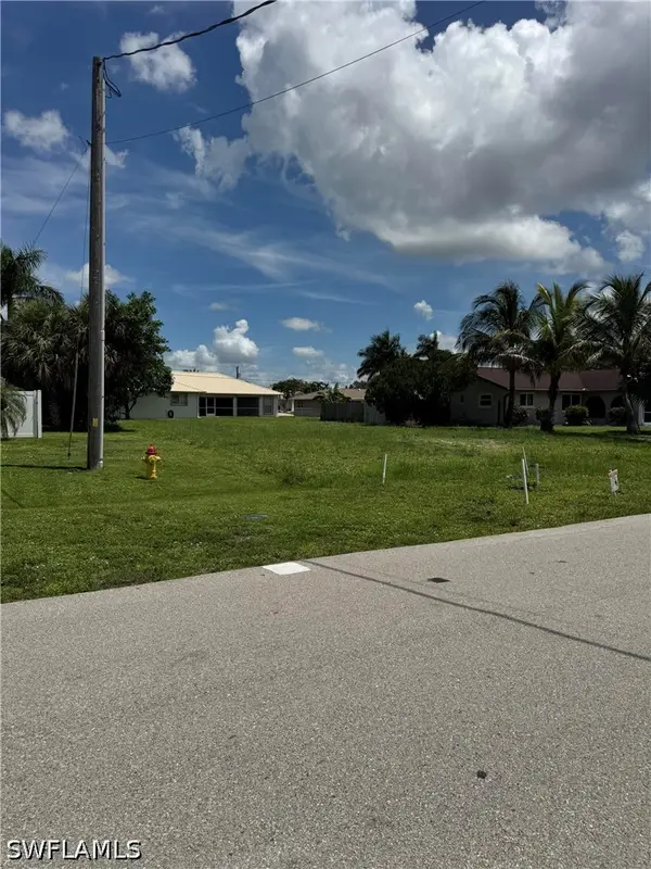 1661 Coral Point Drive, Cape Coral, FL 33990