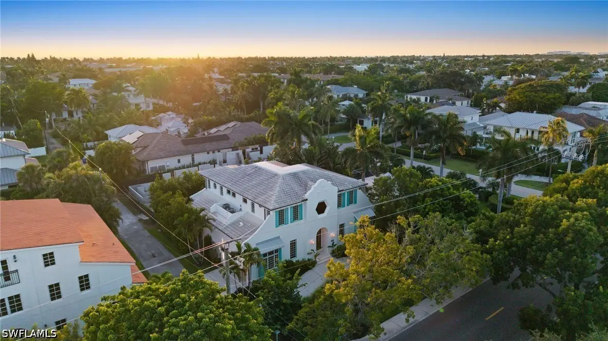 1140 8th Street S, Naples, FL 34102 - #1
