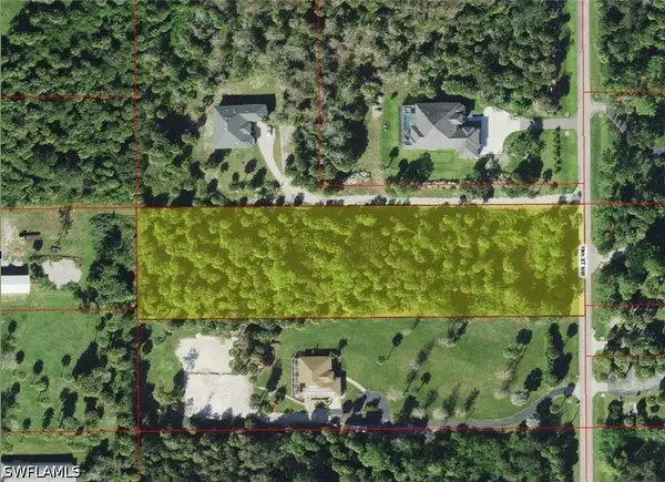 19th Street Nw, Naples, FL 34120